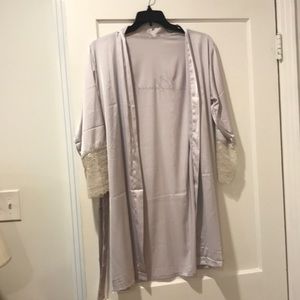 Bridesmaid robe